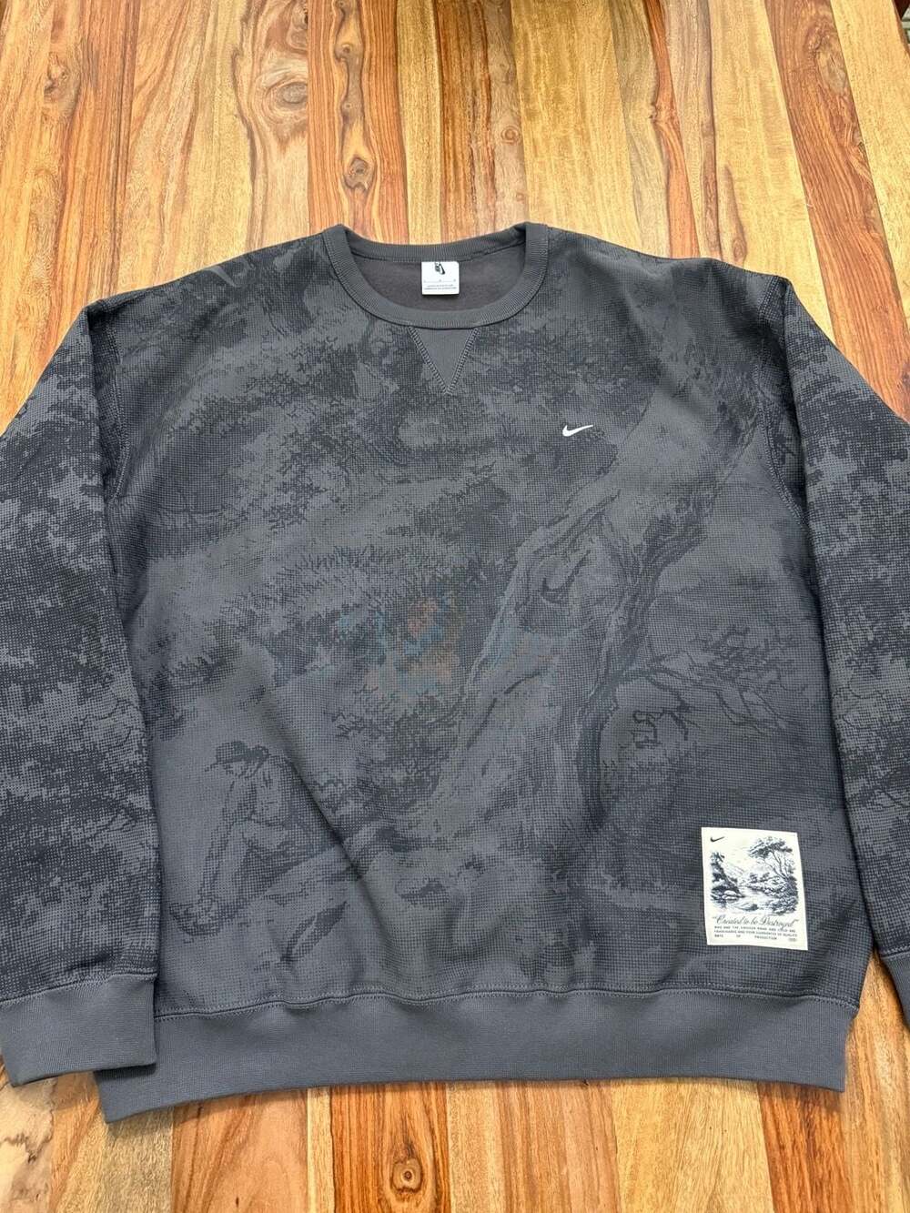 Nike ‘Created to be Destroyed' Landscape Graphic Crewneck Sweatshirt Size L